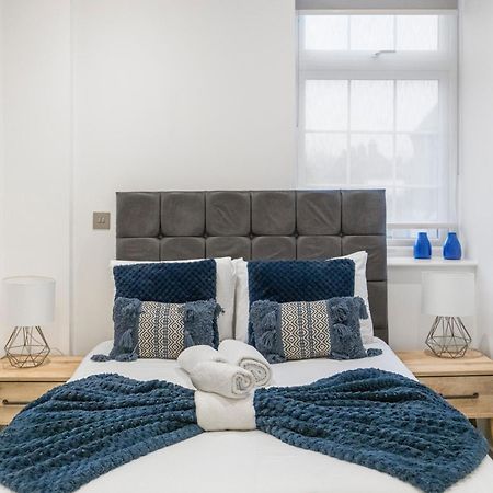 Welcoming And Spacious Apartment- Excellent Location London Eksteriør bilde